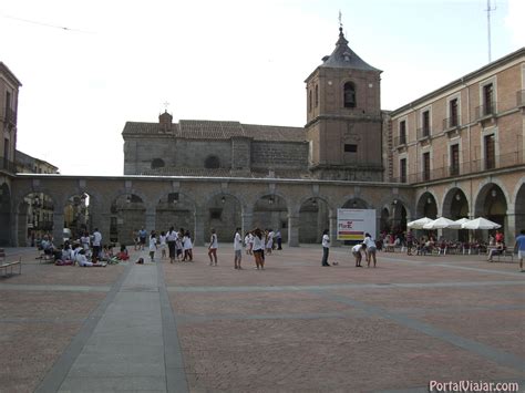 plaza del mercado chico|Plaza Mercado Chico, Avila, Spain